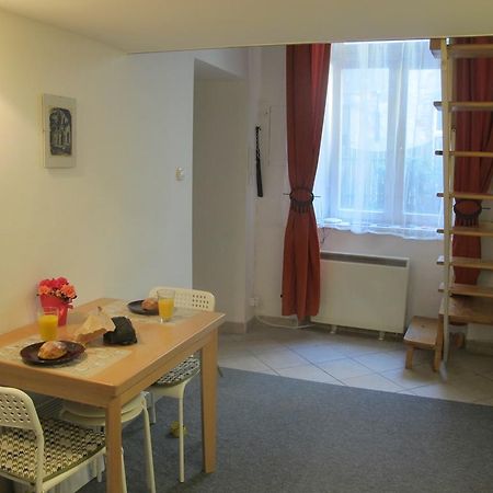 Apartament Kazimierz Brzozowa Apartment Красков Екстериор снимка